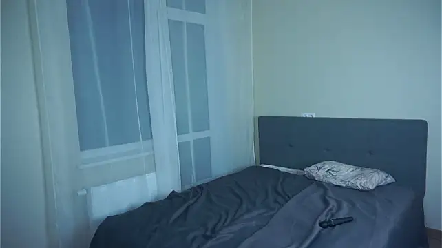 LashundaBudzik - stroke my fingers my kitty with panties