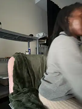 Thechocolatepeach - 2 fingers + 1 shot