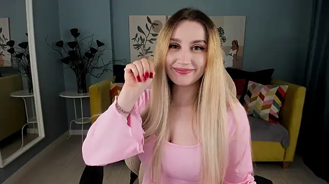 LanaLoon - teasing by ass