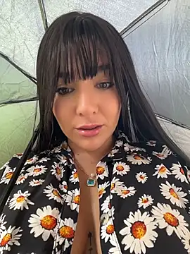 AlanaRouss - Full naked in public
