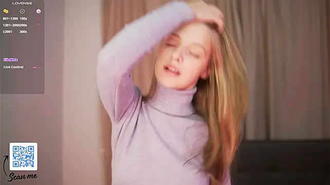 FayeLivingston - change my outfit