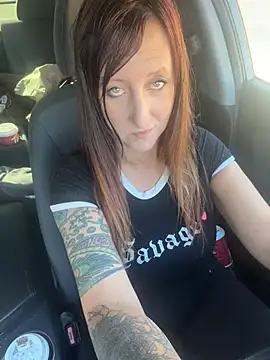XoTatianaXo - Highest tip gets 10 min kiiroo control!
