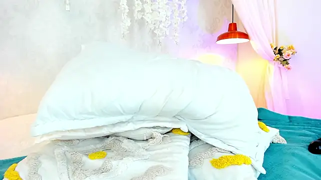ElizabethBoost - Inside LUSH ANAL close up