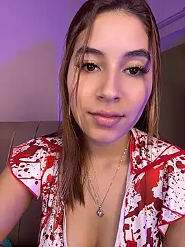 Alessia_Blazee30