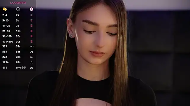 GoldieHarrington - flash ass