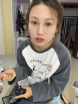 Qscgy11 - 舔脚趾