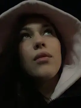 Anyway - Go 3 min arond and show boobs under top
