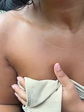 SaryJonex - MISSIONARY DILDO FUCK + HUGE SQUIRT