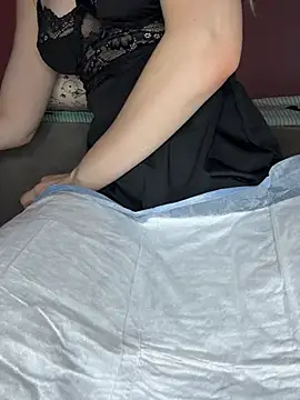 AvaGlowy - 🔞 Dildo in pussy + video for last tip
