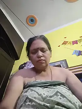 Kanikaa143 - Support me