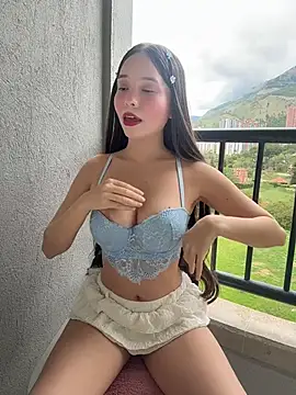 MiaJacksonn - SHOW TITS UP CLOSE🍒