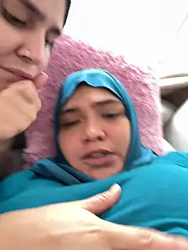 Sweetmuslim01 - feed my naked friend🥵🥛