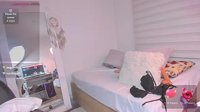 SharonVelvet - plug ass