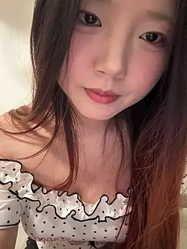 Mimi9420 - 我回来啦 憋了好久 今晚放福利(´,,•ω•,,`)