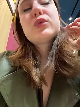 Dina_Tease - SHAKE NAKED BOOBS & SAY HI to STRANGER