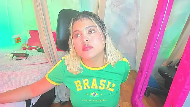 Sofiacastillo01 - SQUIRT WITH MY FINGERS