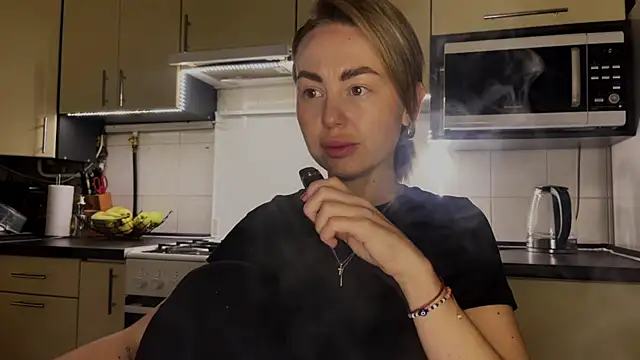 Marta_Kelly - breast and butt massage