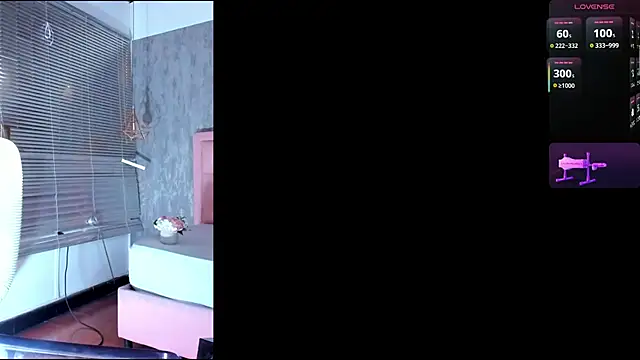 Naomidibello - Fuck My Little Ass 🔥