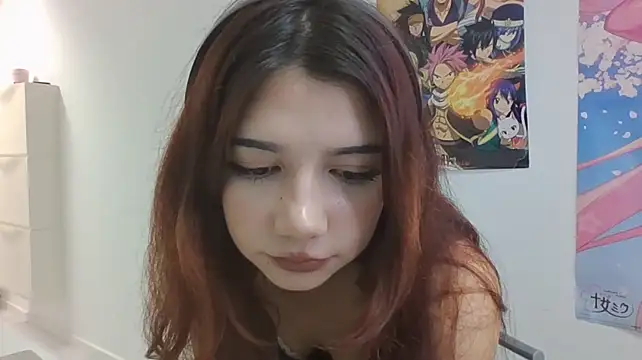BerniceDigennaro - show my tits in a close-up