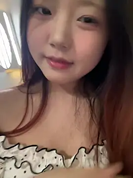 Mimi9420 - 我回来啦 憋了好久 今晚放福利(´,,•ω•,,`)