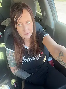 XoTatianaXo - Highest tip gets 10 min kiiroo control!