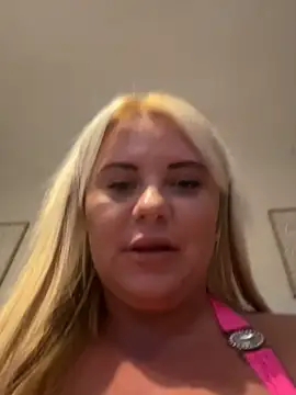 Blonde_baddie - Give control 1 min