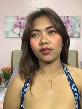 YaraSmith - fuck my dildo until I cum😜💦