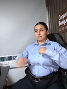 Cute_Penelope - zoom pussy+control vibrator at work🤫