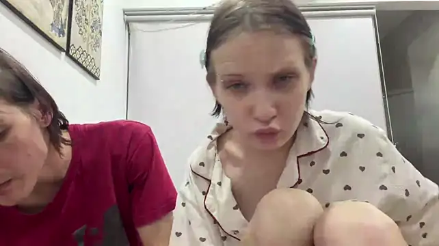 Altycouple - SHOW BOOBS