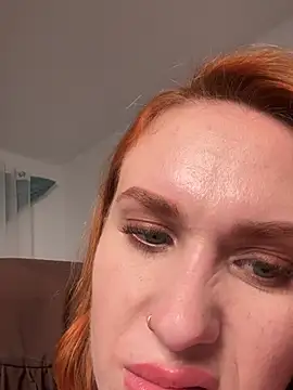 ChiaraVelvet - Show Boobs and Play for 1 min 🍒