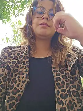 Amanita_25 - Show pussy