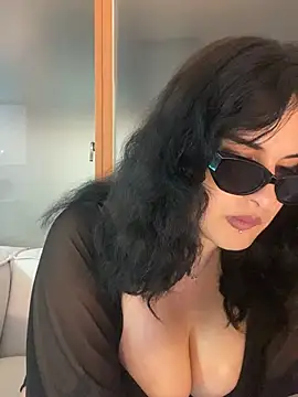 Arenekumsal - Yayın bitene kadar Dildo otur kalkma