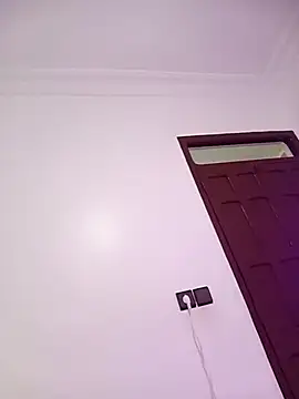 Victoriamira - نزل اجليخ في بت
