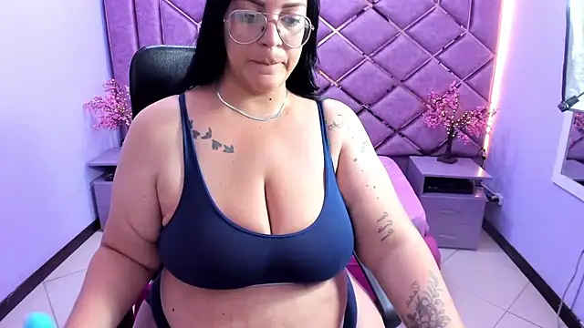 Alexa_Rush - Naked and masturbation