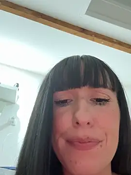 Lola_tentatiion - 2 3 OU 4 DOIGTS CHATTE ? + 🎁