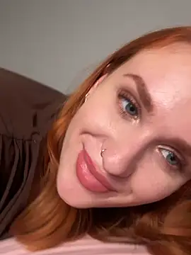 ChiaraVelvet - Show Boobs and Play for 1 min 🍒