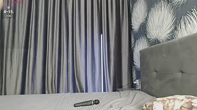 Alice_Sweetiee - Spank my ass till red color