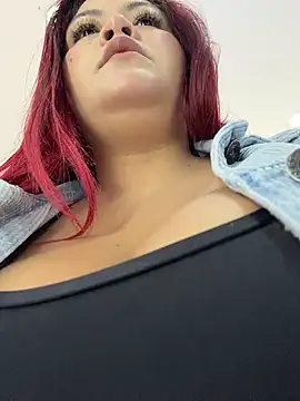 Lia-Moon77 - Show fingers pussy wet