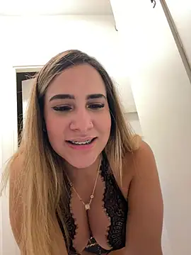 MarianaStar_ - Full NAKED+OIL IN TITS 🍒💦