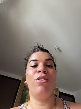 Siri_Luxx - TWERK BIG BOOTY 🍑