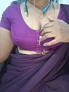 Tamil-hotwife - Ass show