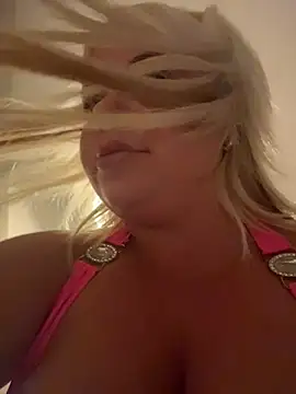Blonde_baddie - Ride dildo