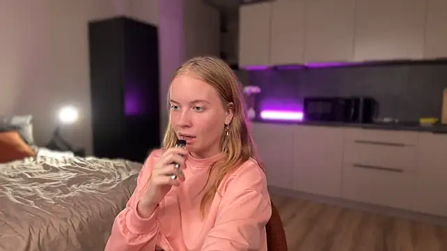 Mary_Day_ - shaking boobs