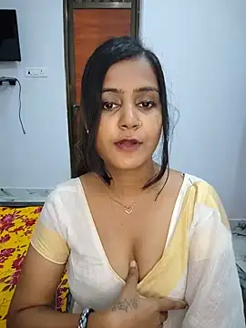 Miss-Riyasingh - Ass show