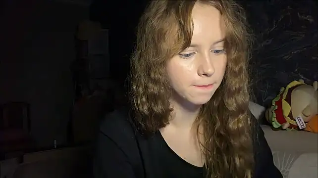 Curlyhaired - a gentle touch on the cheeks