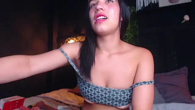 Elissa_goddes - CUCUMBER IN MY ASS
