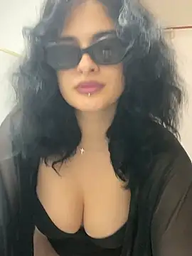 Arenekumsal - Yayın bitene kadar Dildo otur kalkma