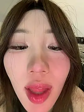 AiLY-15 - 特价44币小助理现场看我产幻龙卵 口交 指交 潮喷 菊花拉珠 15分晚进不退票