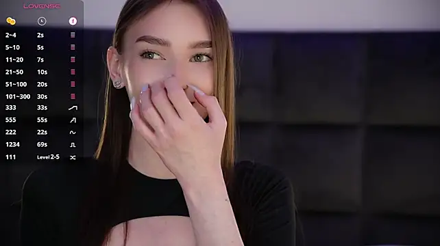 GoldieHarrington - bend over close to cam + spank ass 4x