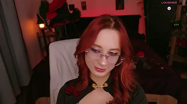 WICKEDEMBER - 🕸show tits + tease